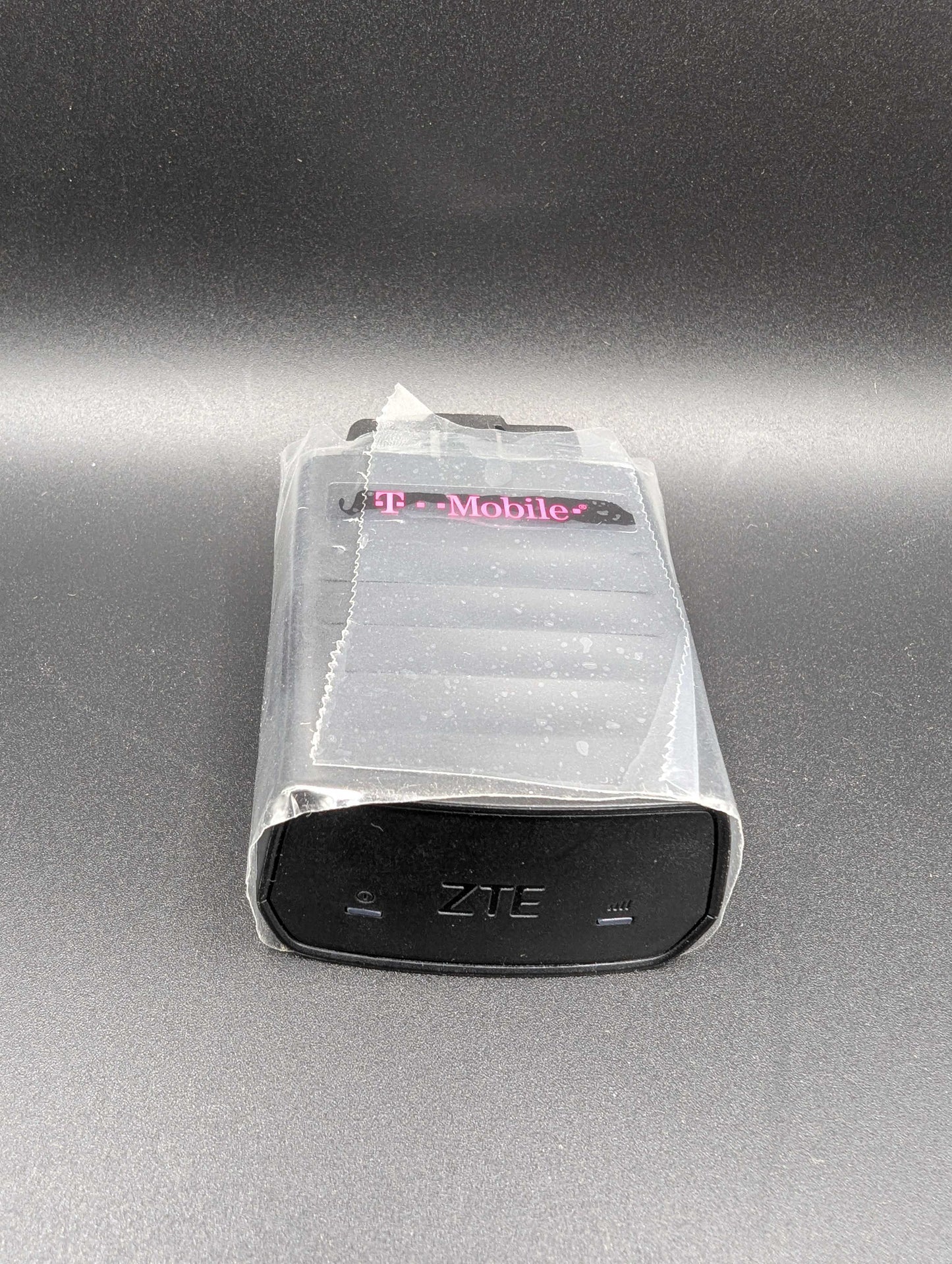T-Mobile ZTE SyncUP DRIVE Z6200 4G LTE Vehicle WiFi Hotspot Tracker