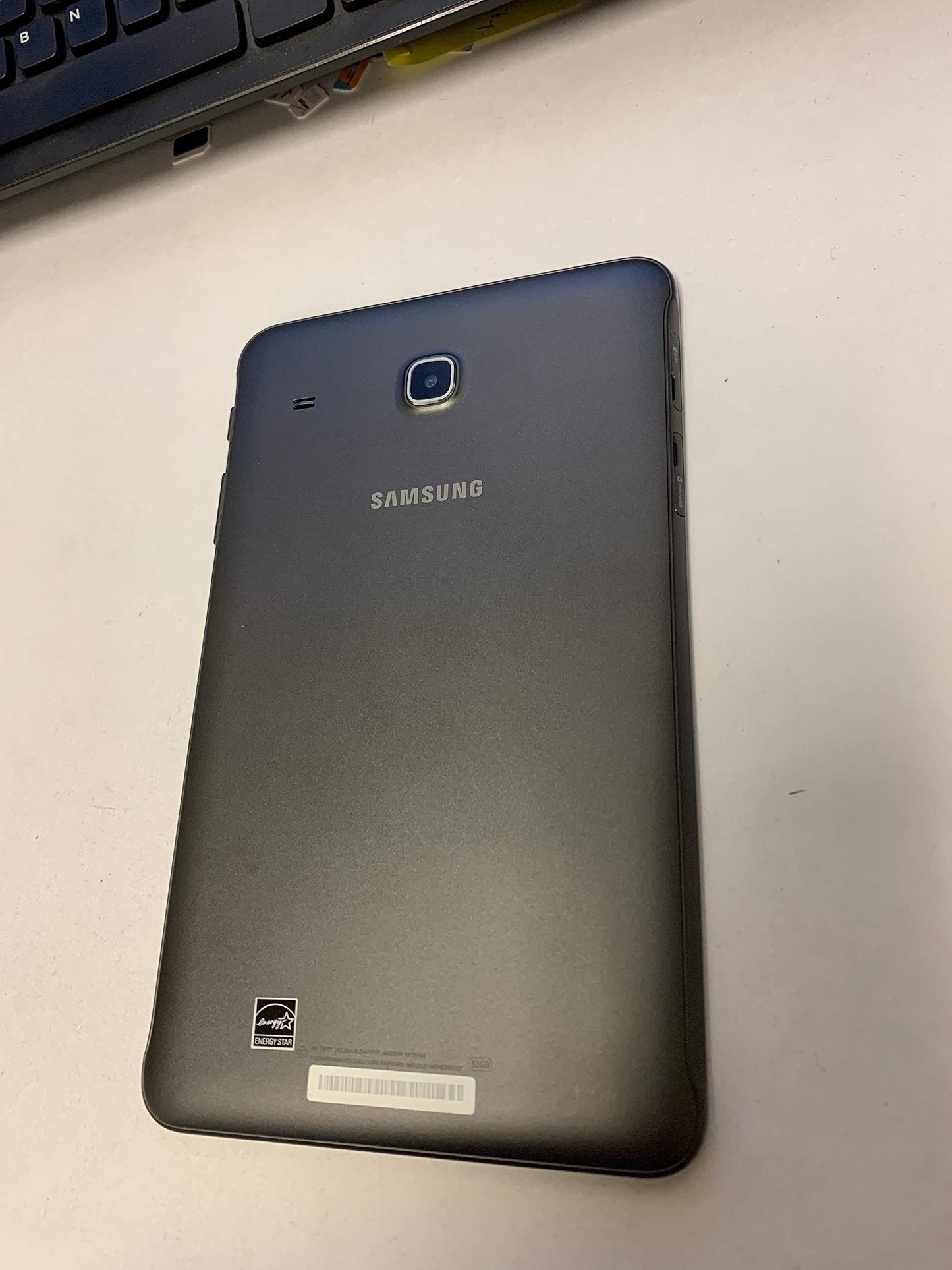 Samsung Galaxy Tab E 8.0" (T377T) T-Mobile Locked 16GB Black - Excellent