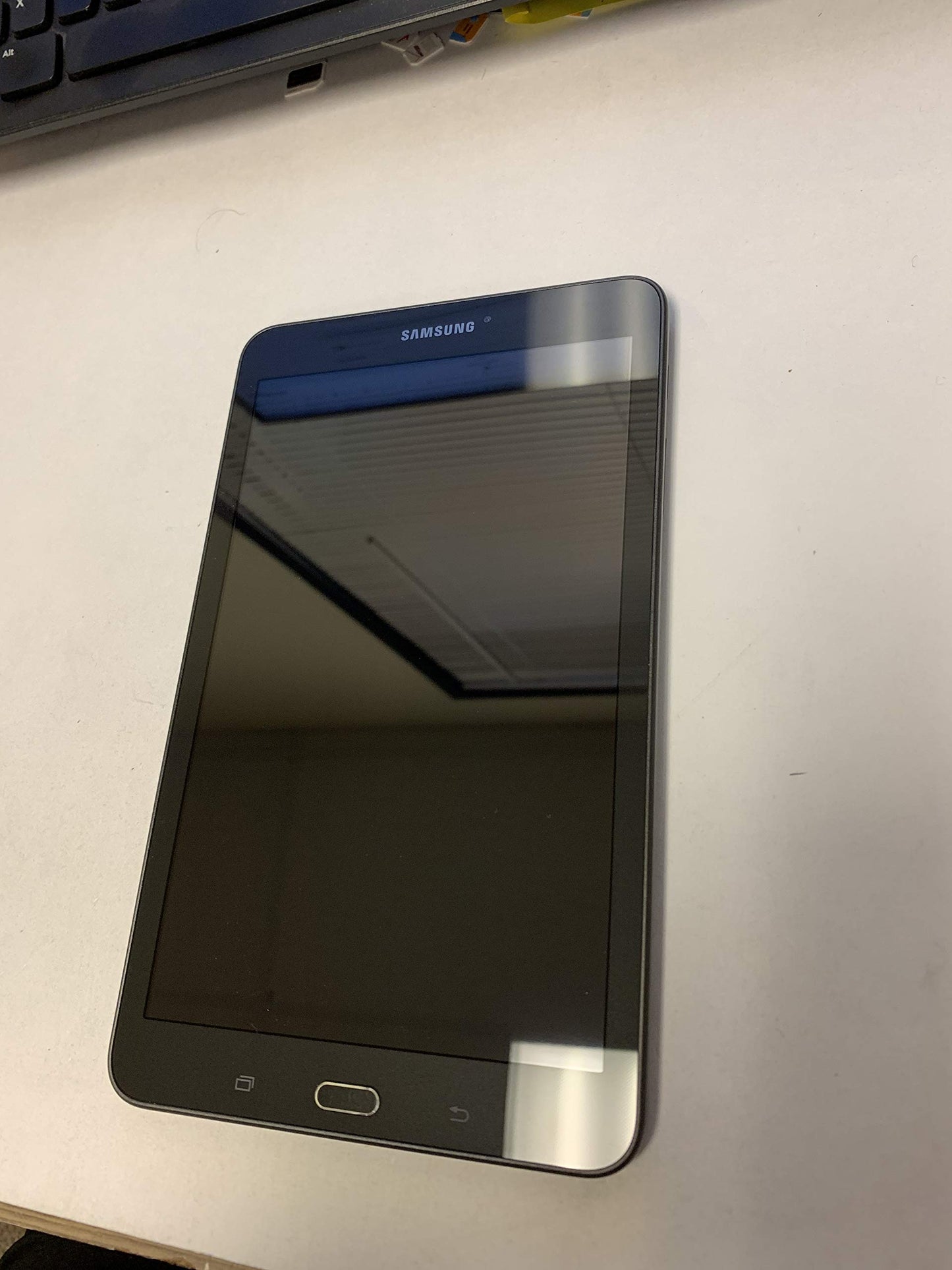 Samsung Galaxy Tab E 8.0" (T377T) T-Mobile Locked 16GB Black - Excellent